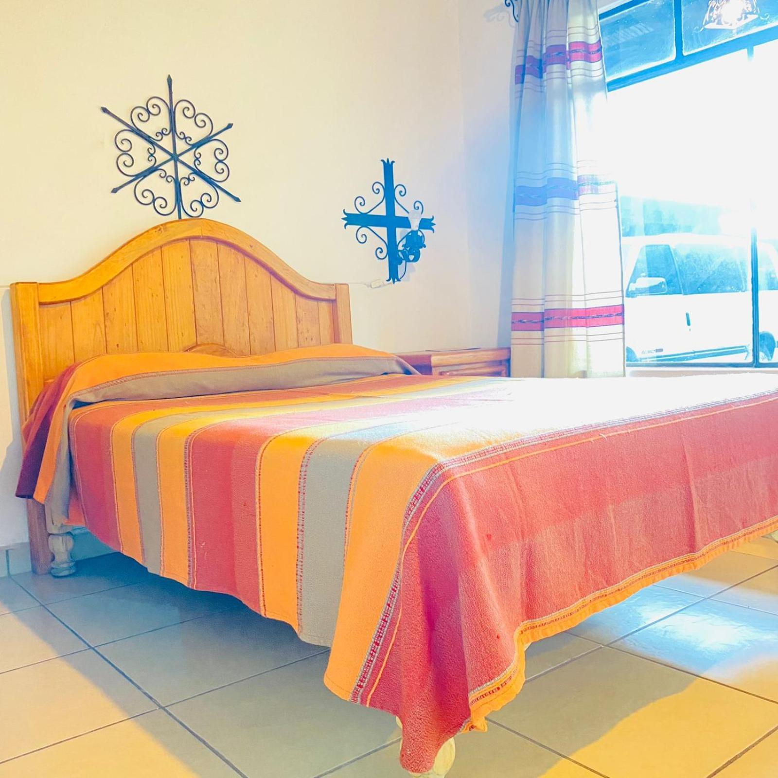 Hotel Pie De La Sierra Uruapan  Kültér fotó