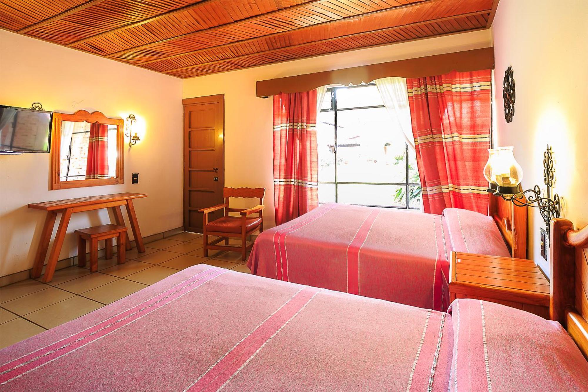 Hotel Pie De La Sierra Uruapan  Kültér fotó