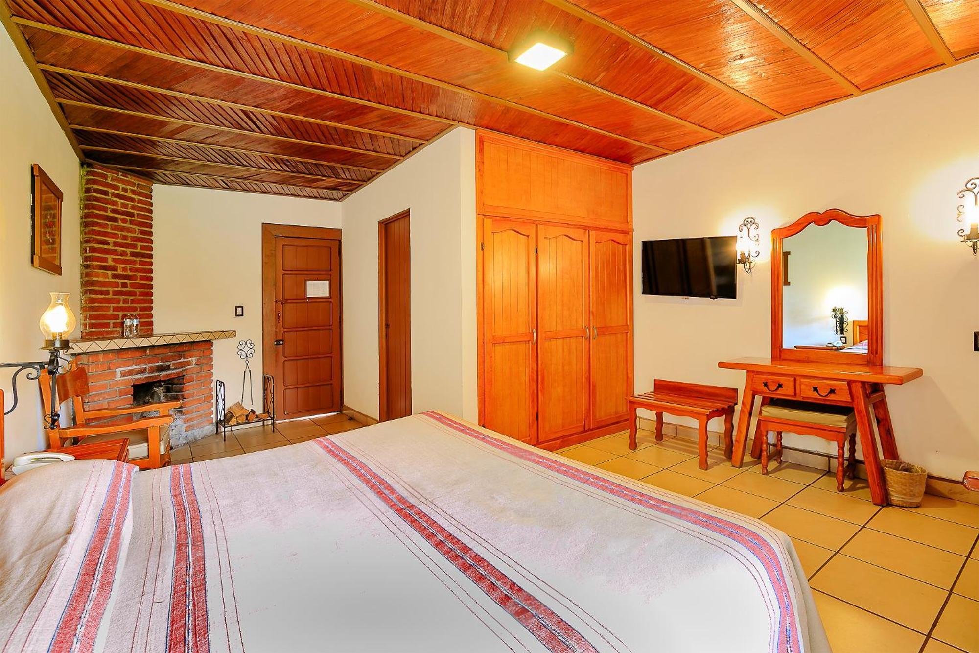 Hotel Pie De La Sierra Uruapan  Kültér fotó