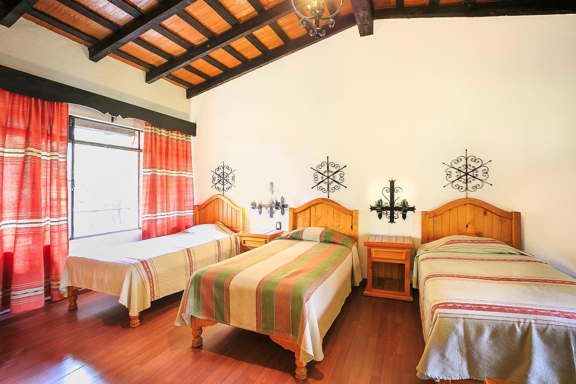 Hotel Pie De La Sierra Uruapan  Kültér fotó